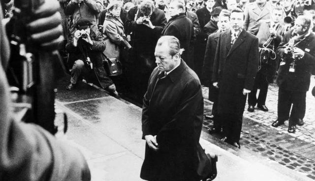 张乐行|德国人到底恨不恨希特勒呢?