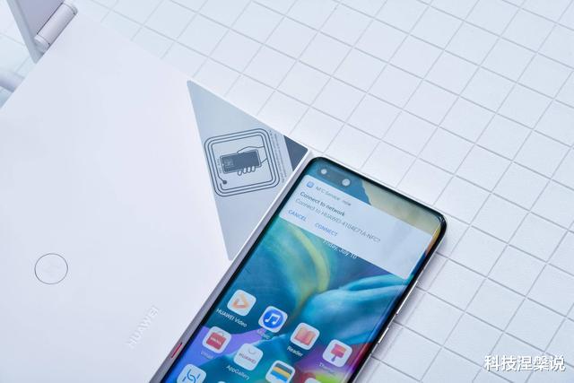 诺基亚|HUAWEI WiFi AX3路由初体验,WiFi6 Plus强在哪里?