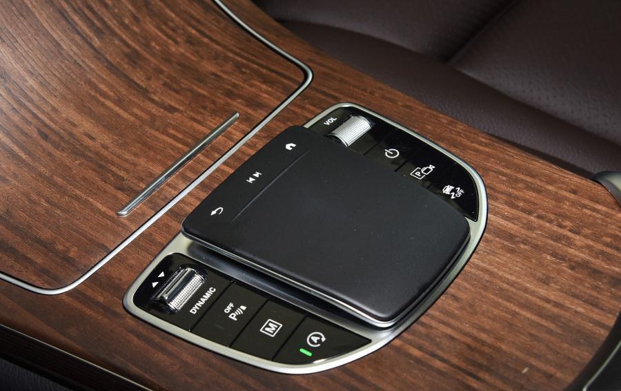 奔驰GLC■奔驰GLC真的好吗？开它显得有档次吗？车主说了实在话！