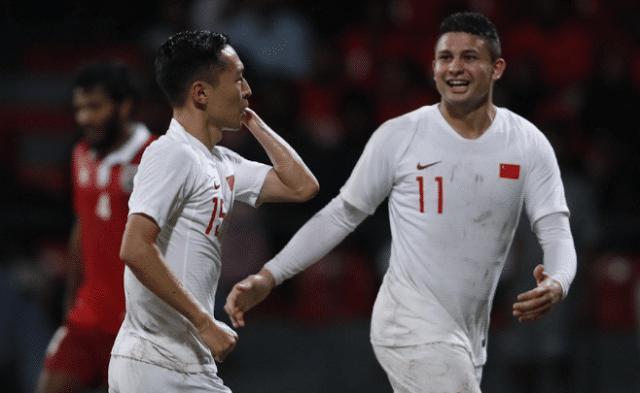 「国足」国足热身上港今日打响！上港三大主力缺席，李铁能否带队获胜？