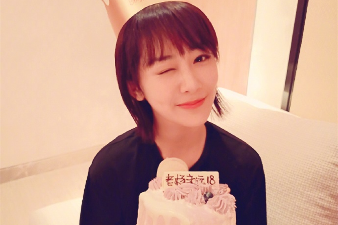 张一山|杨紫打电话找张一山借钱,张一山不知在录节目,当场反应太真实