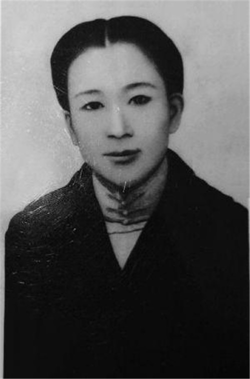 川岛芳子|川岛芳子没死？隐姓埋名活到1978年，专家开棺验尸，真相终于大白