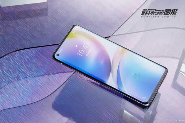 OPPO|不潮不用花钱！来看5G靓机的全方位对决