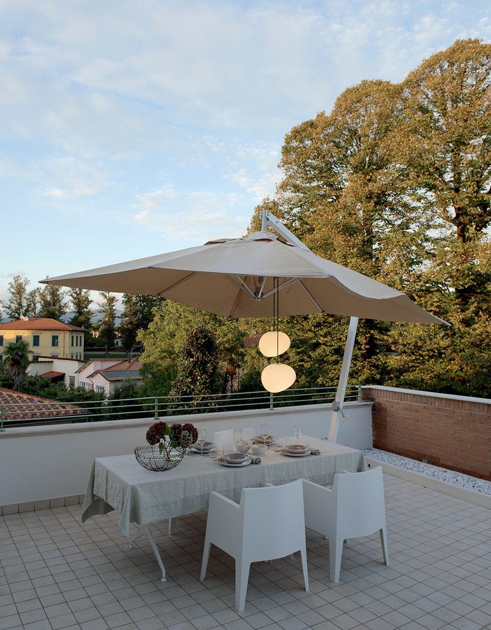 #装修预算#露台地面用什么铺好？这几种材质，漂亮和实用全有了！