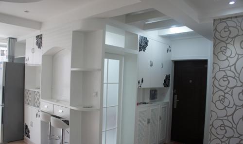 「」晒晒公公装修的新家，朋友都说不错，只是客厅灯光好刺眼