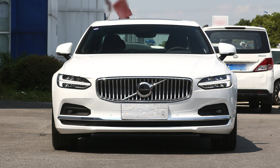 小鹏汽车|3款“成功人士”的座驾，30岁之前能开上，说明你很优秀