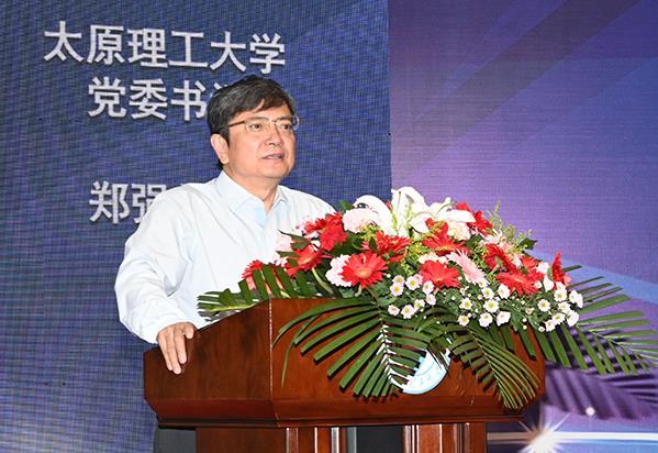 大学排名|郑强履新太原理工书记百天，成全国最夺睛高校之一，声势直逼清北