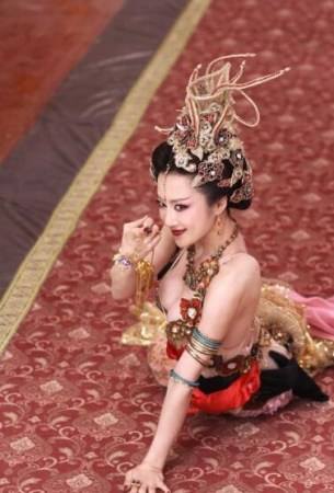 妲己|4个版本“妲己”，前三位是靠化妆，只有她才真的媚到骨子里！