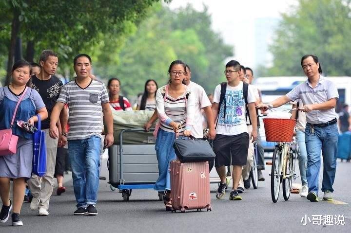 大学|大学最让人“后悔”选的6个专业,辛苦又难学,就业前景却很黯淡