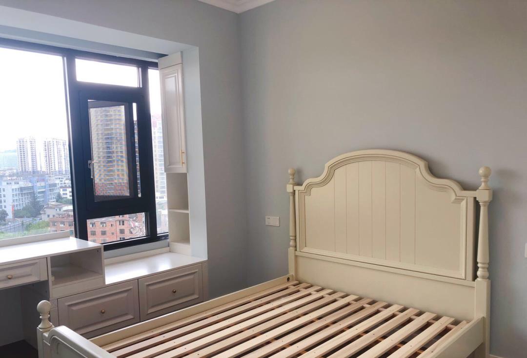 |半年的时间终于完工,现代美式风格特别喜欢,打扫干净晾着通风中