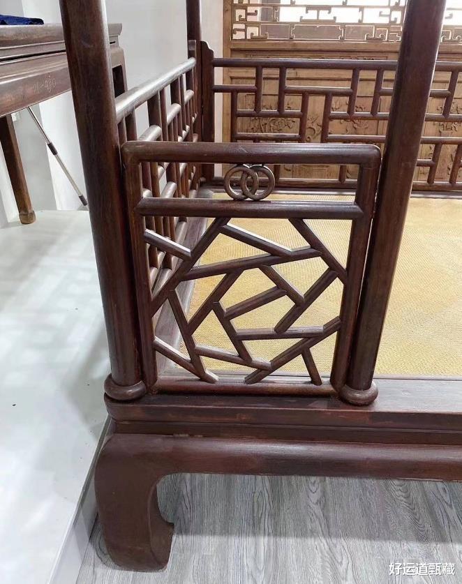 明式家具|明式家具简雅朴质,用材多坚实的质地,雅静的颜色和柔美的纹理