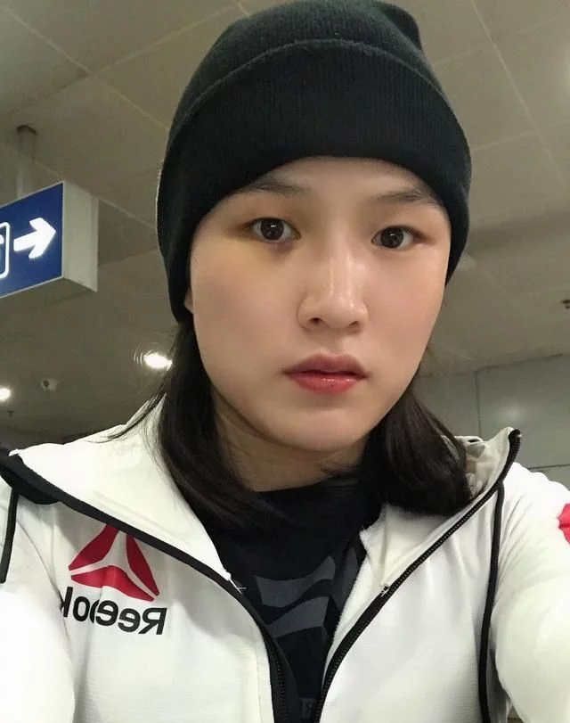 『张伟丽』张伟丽炮轰澳洲晨跑女：让她留在澳大利亚不就行了吗？