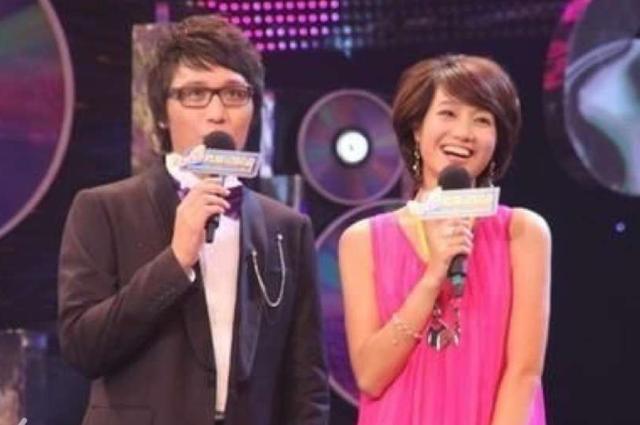 【朱丹】39岁“卑微丹”秀二胎，周一围保持冷漠，“遮羞布”下婚姻已崩塌