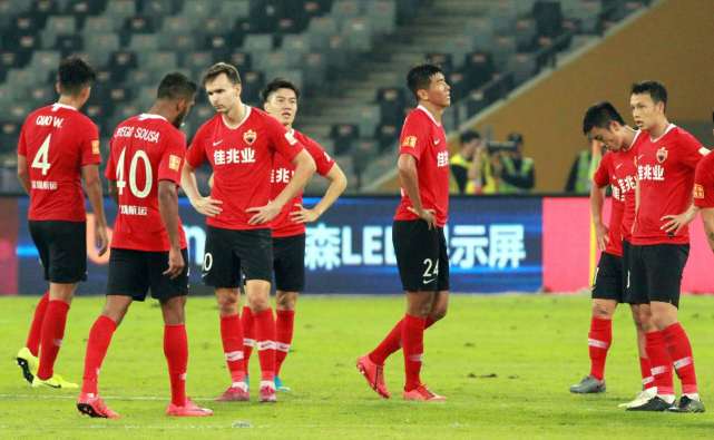 【中超】「球员去向」天海三人现身中超俱乐部试训，签约在即