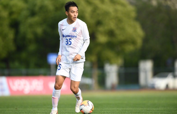 上海申花■5内援+3外援，申花打造豪阵只差国脚中锋到位，天才新星已难留队