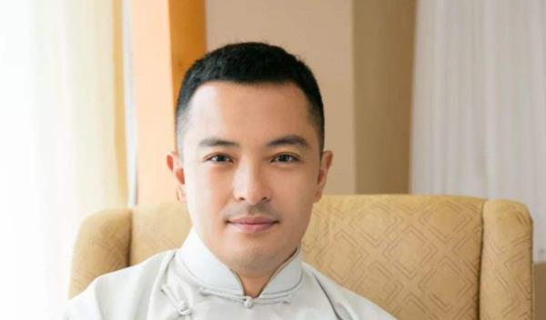 外卖小哥|她被邀上春晚一夜成名，却嫁给外卖员，今外卖小哥为她挣足面子