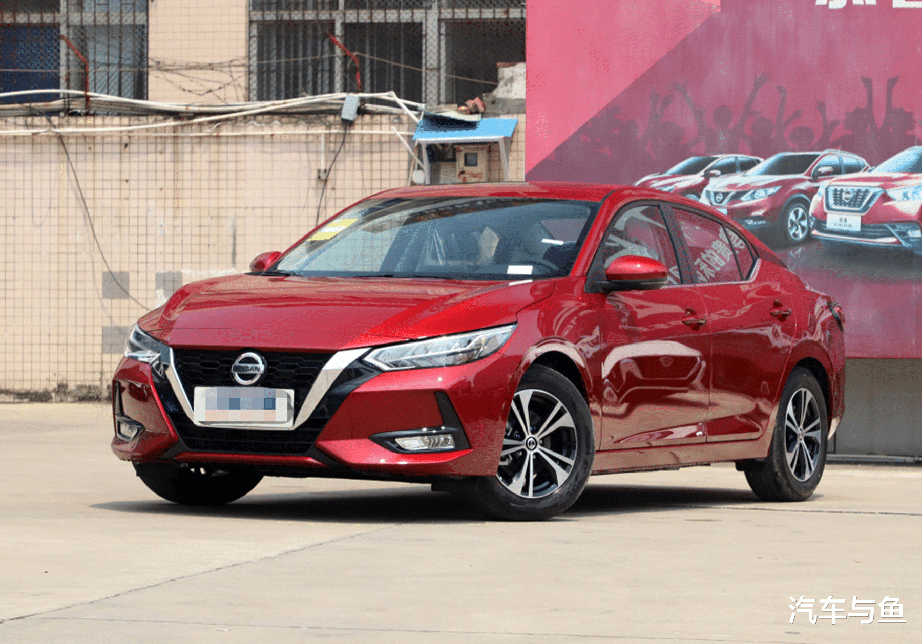 日产轩逸|日产轩逸“堆积如山”，价格降至8.5万，30天卖44236台