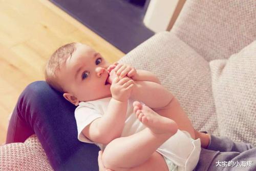 孩子聪明不聪明，看看小手就清楚了，智商的高低手掌上有信号