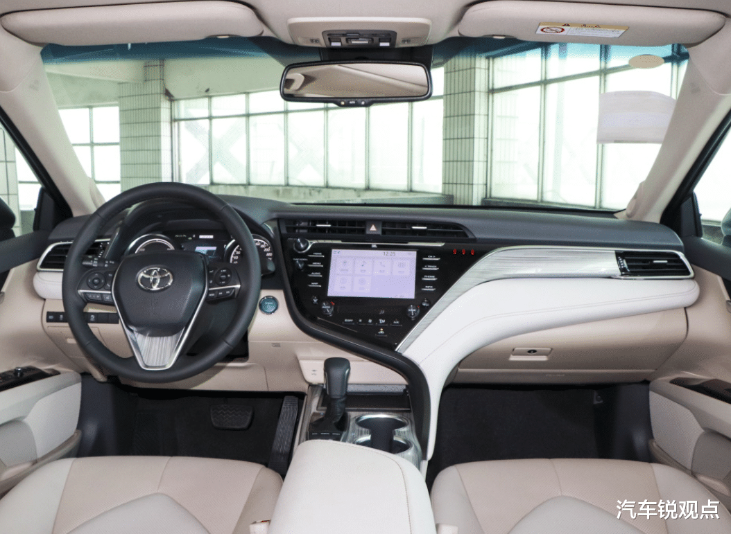 丰田凯美瑞|丰田凯美瑞：皮实耐用的家用车，高颜值，30天卖出15336辆