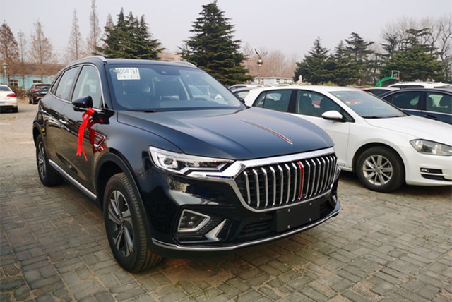 宝马1系|崛起的“中国制造”！30天狂甩9239辆，18万气场不输38万奥迪