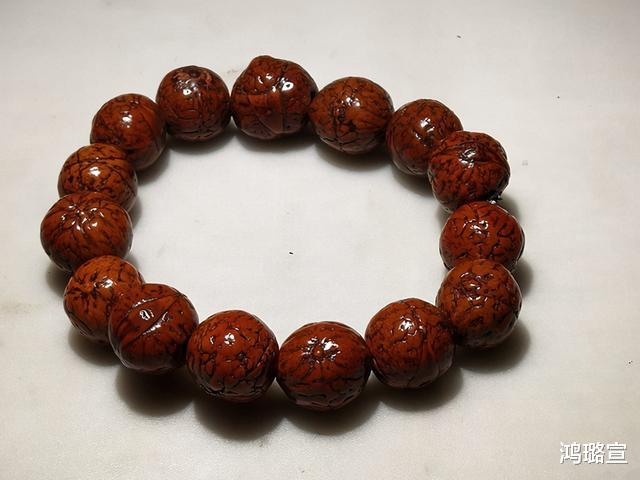 文玩|文玩盘玩真的一点油都不能上么?错!这几样文玩不上油还真不好盘