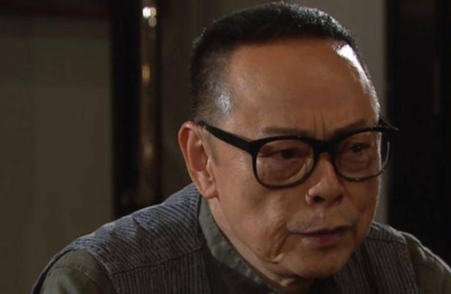 76岁tvb老戏骨与前妻离婚后依然同居多年 曾做工人补贴家用