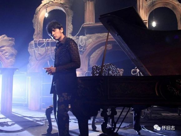 太空人▲周杰伦在华语乐坛的历史地位几何