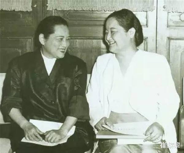 律师|新中国首任女部长，风云美女律师，与弟弟恩爱一生，死前无子送终