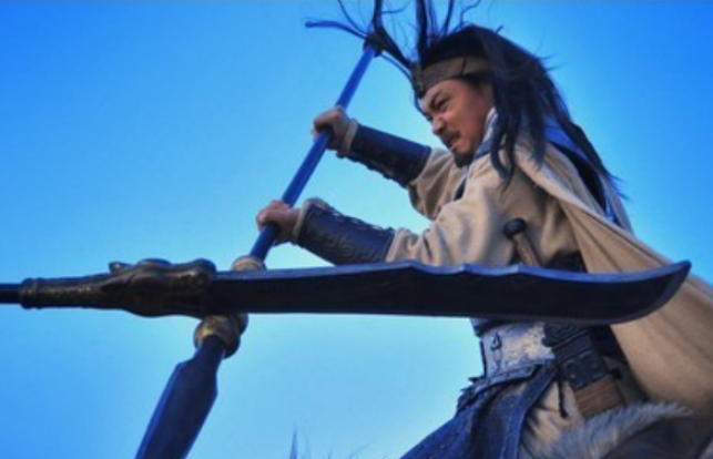 吕布■若“三英战吕布”换成赵云马超战吕布，吕布的下场会如何？