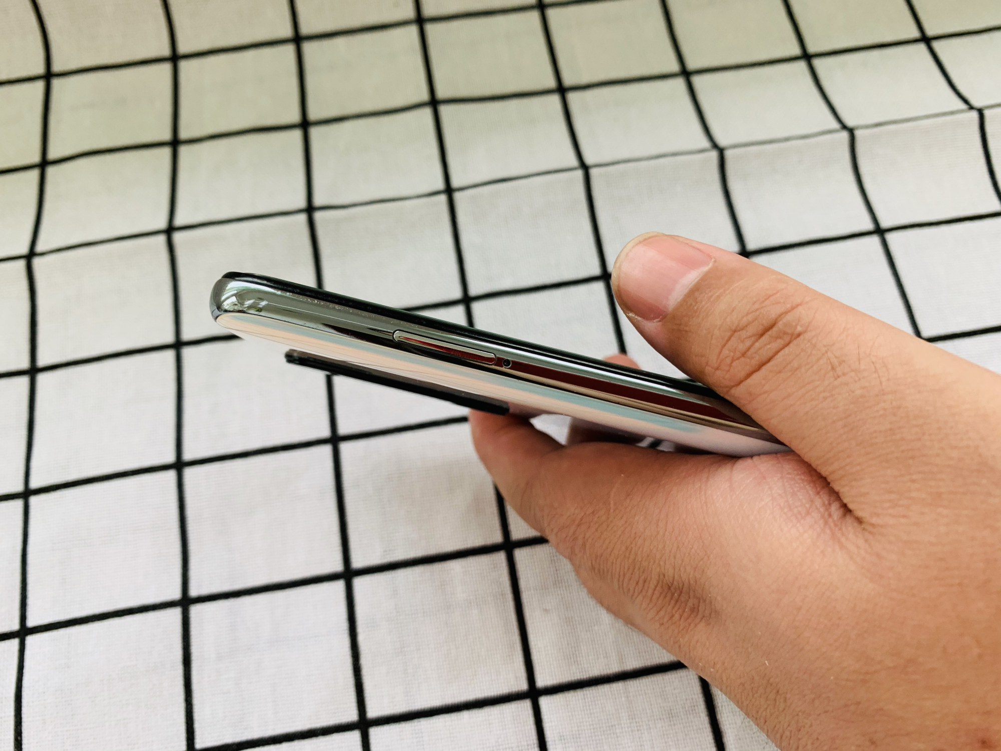 「小米科技」小米爆款千元机跌至1289，拥有6400W四摄和8GB内存，极致性价比！