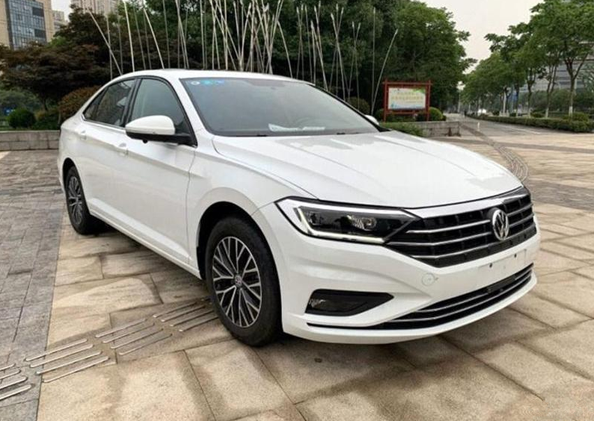 新车|大众“扛不住”了！从12.89万跌到9.69万，30天狂卖22580辆