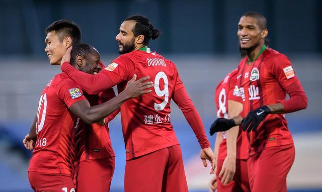 河南建业|河南建业与泰达的比赛乏善可陈，但是哈维尔的换人是全场最佳