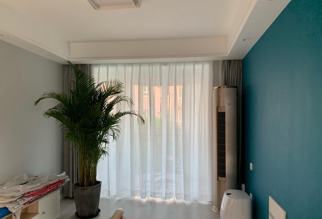 「」她家一楼的新房，保洁做完效果漂亮，还没布置齐家具先给大家看看