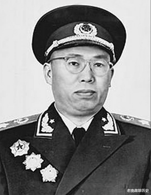 罗荣桓■从没当过军事主官，战绩平平的他，为何最终赢得元帅军衔？