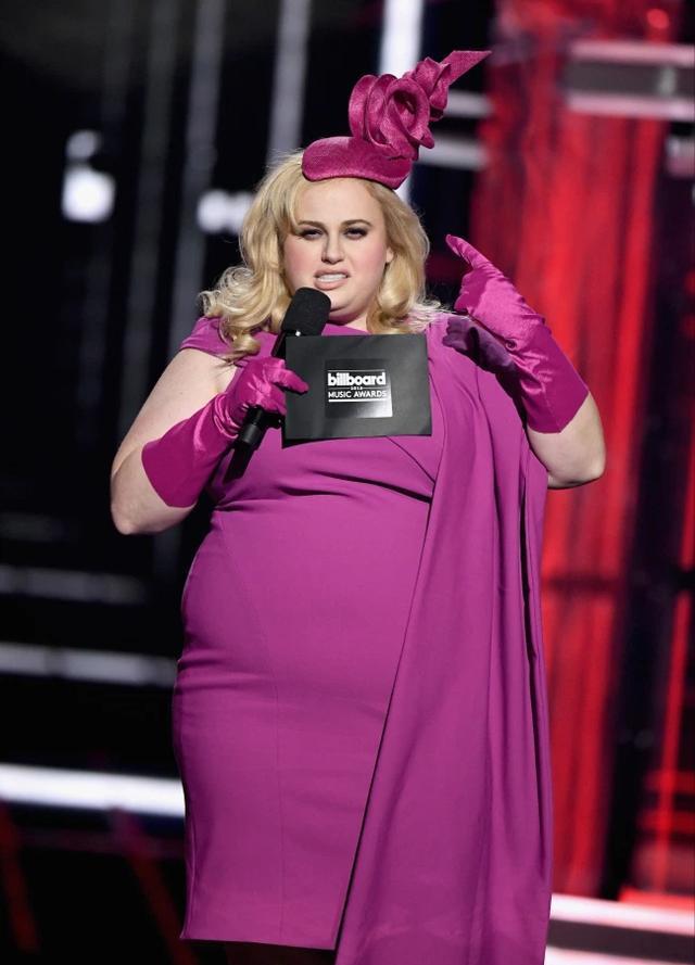 富翁|女星瑞贝尔瘦身25公斤，散步爬楼梯不忌甜食，收获亿万富翁男友