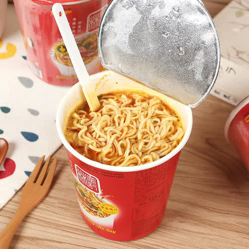 开学坐火车，不要碰这四种食物，不然大家会用嫌弃的眼神看你