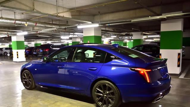 『凯迪拉克』时速可达240,3种驾驶模式,上市就让步3万,后驱轿跑,迷倒一片