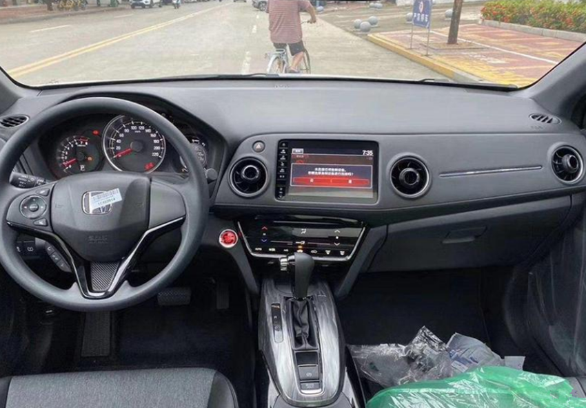 新车|本田良心车又跌了！起步10.79万，一箱油跑810KM，10年都用不坏