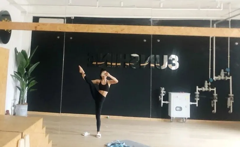 cindy|她都被骂成这样了，还敢出来献丑？