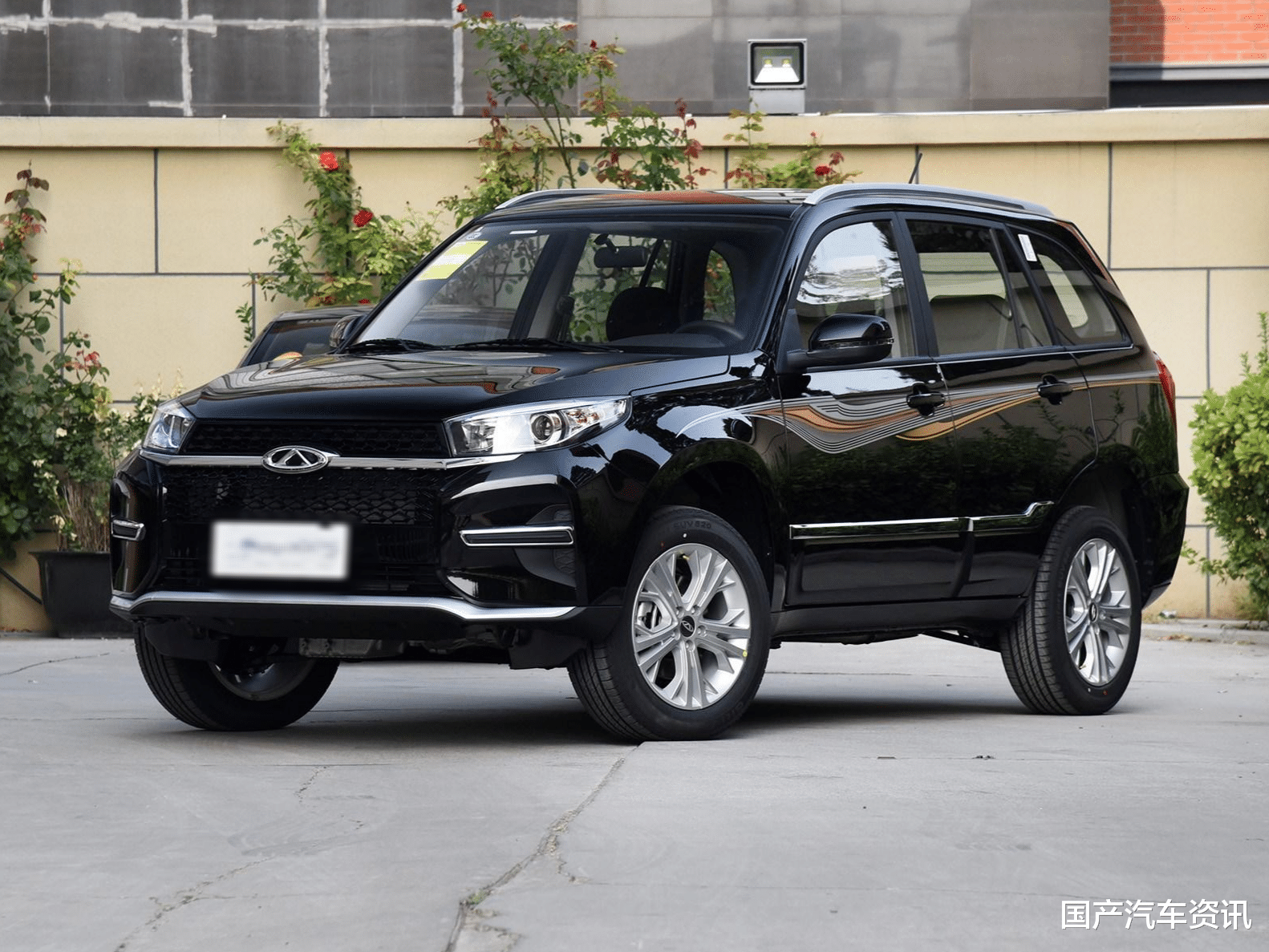 哈弗|号称奇瑞霸气suv,越野车身设计,售5.99万,适合年轻人