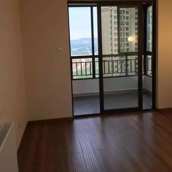 ：只是在客餐厅做了一个隔断，邻居竟然都来模仿，给大家晒晒