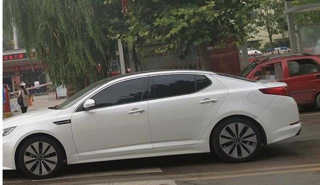 前沿大观察|女子抵押宝马车借款10万元，到了还款赎车时，双方发生争执