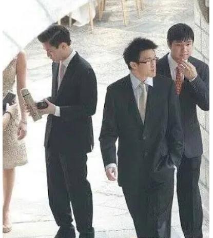 霍启刚|看完霍启刚6个弟弟,知道郭晶晶为啥选他了,豪门里有这脸不容易