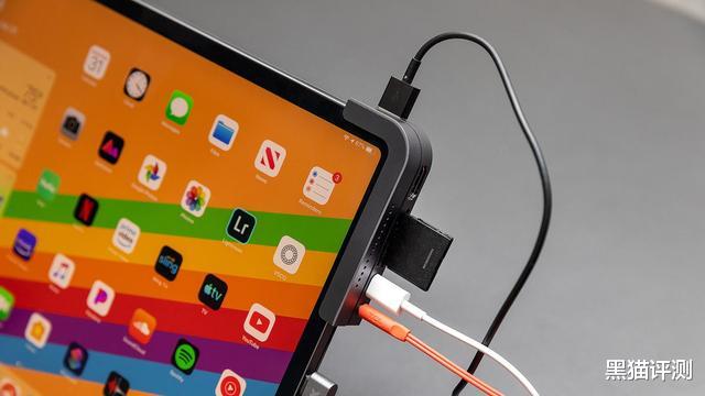 iPhone SE|预算只有5000元，买iPhone 11，还是买iPhone SE+iPad划算？