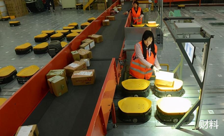 财料|19岁闯荡社会，32岁负债182万，54岁身价110亿，成为快递大王