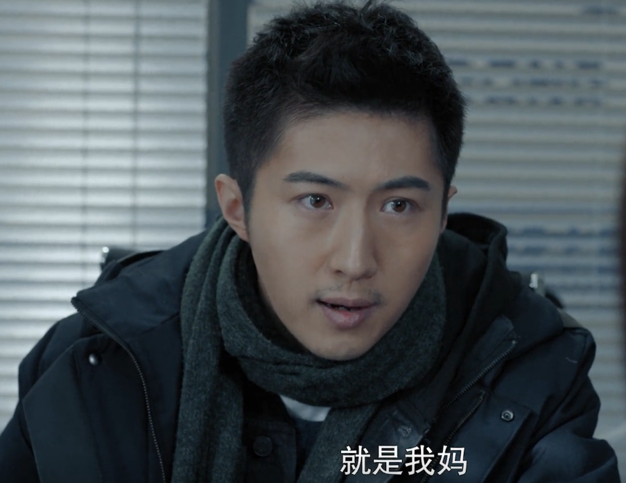燃烧|《燃烧》首播：经超张佳宁颜值演技在线，一集已留下三个悬念