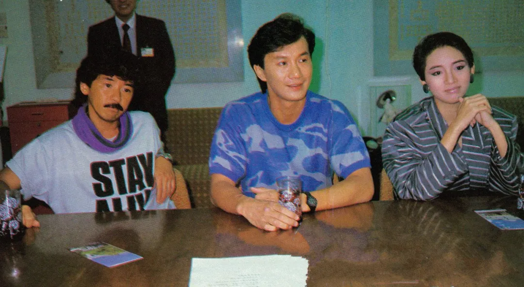 林子祥|全香港最怕同台的“人间铁肺”：我聋了17年，送葬了半个乐坛