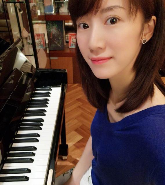 李念|走进李念住的豪宅，对儿子也太宠爱了，玩具从地面堆到天花板