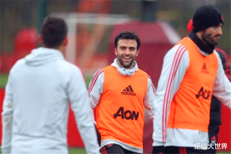 【山东鲁能】他曾在曼联与董方卓竞争，里皮为放弃他而后悔，险些投奔尤文巴萨