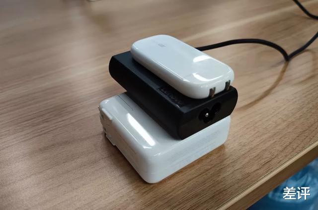 OPPO|OPPO还没发售的饼干充电头，能做到50W快充吗？